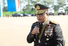 Hari Bhayangkara ke-80 Digelar di Cikeas, Polri Tegaskan Komitmen Hadir untuk Masyarakat Irjen Pol. Johnny Eddizon Isir menyampaikan keterangan mengenai rangkaian Hari Bhayangkara ke-80. (Dok. Polri)