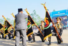 Kapolda Lampung Terima Nugraha Sakanti, Penghargaan Tertinggi Polri Warnai HUT Bhayangkara ke-80 Kapolda Lampung Irjen Pol. Helfi Assegaf menerima penghargaan Nugraha Sakanti pada peringatan HUT Bhayangkara ke-80 di Mabes Polri. (Dok. Polri)