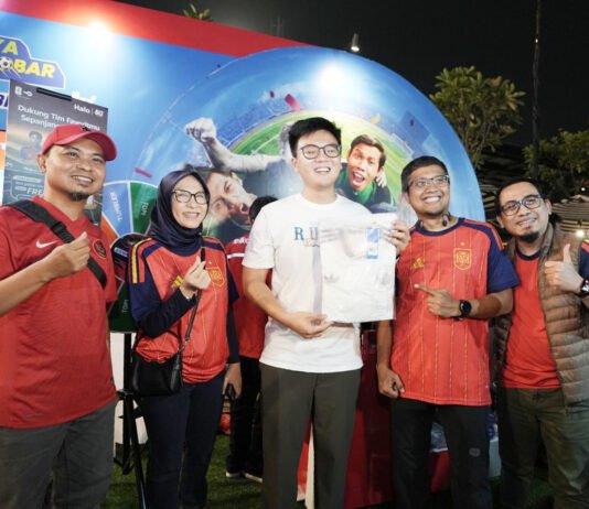 Final Piala Dunia 2026 Jadi Puncak Euforia, Telkomsel Gelar Nobar Serentak di Puluhan Titik Jabotabek Jabar Suasana nonton bareng Final Piala Dunia FIFA 2026 yang digelar Telkomsel di wilayah Jabotabek Jabar. (Dok. Telkomsel)