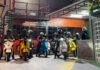 Menikmati 24 Jam di Atas Aspal, Touring Komunitas Vespa Menuju Jogja Scooter Parade 2026 Bukan Soal Cepat Sampai Rombongan BK Scooter Indonesia (BKSI) bersama Scootnelis berfoto sebelum memulai touring dari Depok menuju Yogyakarta untuk menghadiri Jogja Scooter Parade 2026. Foto: Harnas.id