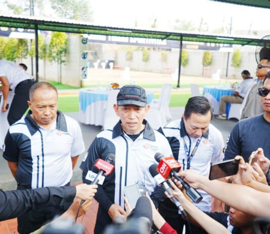 Kapolri Cup Shooting Championship 2026 Tak Sekadar Lomba Menembak, Jadi Ruang Temu TNI, Polri hingga Media Kapolri Jenderal Polisi Listyo Sigit Prabowo menghadiri Kapolri Cup Shooting Championship 2026 di Lapangan Tembak Hoegeng Iman Santoso, Kelapadua, Depok. (Dok. Polri)