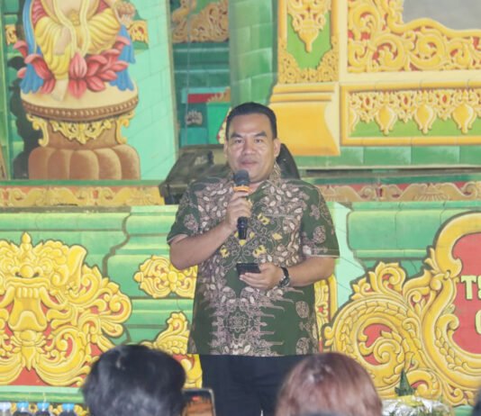 Tempuran Waduk Fest 2026 Tak Sekadar Festival, Blora Bidik Panggung Wisata Internasional Bupati Blora Arief Rohman membuka Tempuran Waduk Fest 2026 yang digelar di Desa Tempuran, Kecamatan Blora, Jawa Tengah. (Dok. Pemkab Blora)