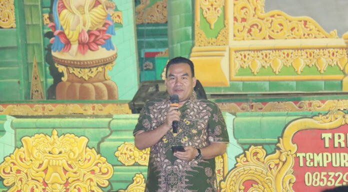 Tempuran Waduk Fest 2026 Tak Sekadar Festival, Blora Bidik Panggung Wisata Internasional Bupati Blora Arief Rohman membuka Tempuran Waduk Fest 2026 yang digelar di Desa Tempuran, Kecamatan Blora, Jawa Tengah. (Dok. Pemkab Blora)