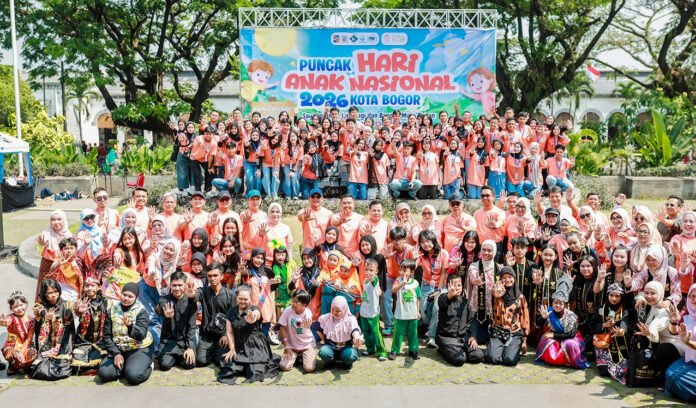 Suasana Foto Bersama Usai Rangkaian Puncak Hari Anak Nasional Kota Bogor 2026. Foto: Pemkot Bogor