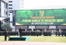 429 Perwira Baru Masuk TNI AD, Wakasad Singgung AI hingga Perang Siber Wakasad Letjen TNI Muhammad Saleh Mustafa memimpin tradisi penerimaan 429 Perwira Remaja Abituren Dikmapa PK TA 2026 di Mabesad Jakarta. (Dok. Dispenad)