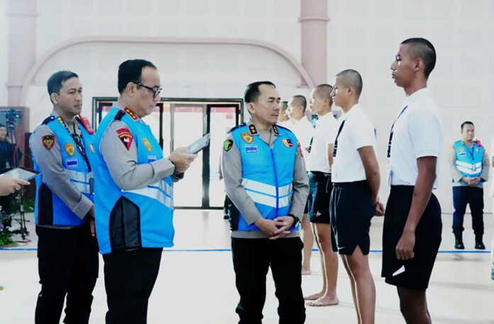 Proses sidang penetapan kelulusan calon taruna dan taruni Akpol Tahun Anggaran 2026 di Semarang. (Dok. Polri)