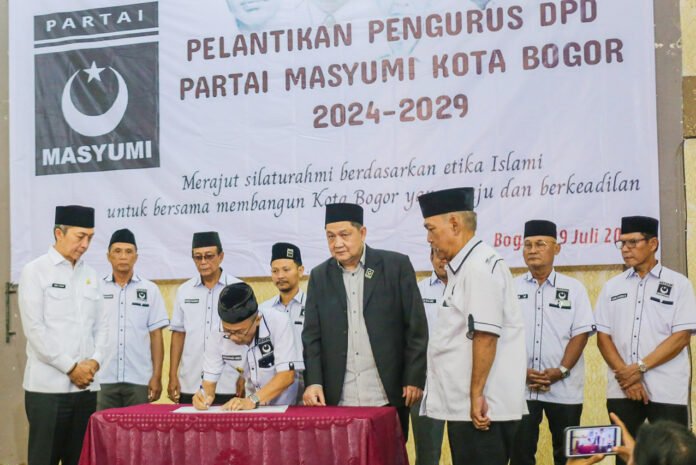 Pelantikan pengurus DPD Partai Masyumi Kota Bogor periode 2026–2031 di PPIB Bogor (dok. Pemkot Bogor) Pelantikan pengurus DPD Partai Masyumi Kota Bogor periode 2026–2031 di PPIB Bogor (dok. Pemkot Bogor)
