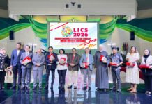 Dari Semarang ke Dunia, Yusril dan Wakapolri Ingatkan TPPO Tak Lagi Bisa Ditangani dengan Cara Lama Prof. Yusril Ihza Mahendra dan Wakapolri Dedi Prasetyo dalam konferensi hukum internasional terkait pemberantasan TPPO di Semarang (dok. Polri)
