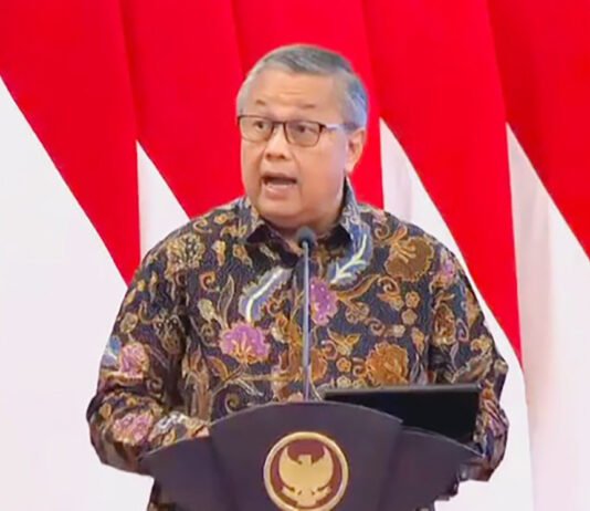 Perry Warjiyo Mundur dari BI, Destry Damayanti Langsung Ambil Peran sebagai Pejabat Gubernur Sementara Perry Warjiyo resmi mengundurkan diri dari jabatan Gubernur Bank Indonesia sebagaimana disampaikan pemerintah pada Senin (27/7/2026). Dok: Youtube Bank Indonesia