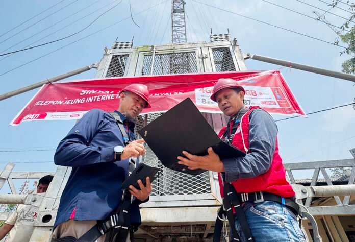 Jaringan 4G/LTE Telkomsel mulai beroperasi di sejumlah wilayah Kecamatan Cisolok, Sukabumi. Foto: Telkomsel Jaringan 4G/LTE Telkomsel mulai beroperasi di sejumlah wilayah Kecamatan Cisolok, Sukabumi. Foto: Telkomsel