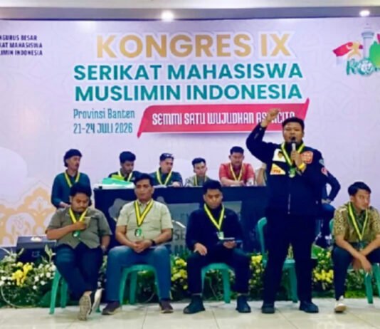 Isu Pergantian Kapolri Kembali Mencuat, PB SEMMI Nilai Tak Berdasar karena Surpres Belum Ada Ketua Umum terpilih PB SEMMI Achmad Donny menyampaikan keterangan terkait isu pergantian Kapolri. (Dok. Istimewa)