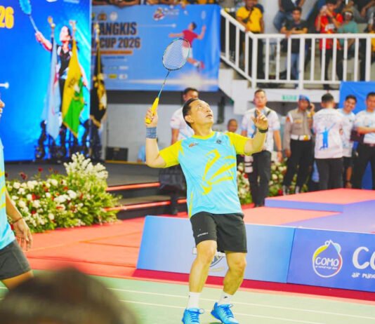 Kapolri dan Bahlil Kembali Satu Lapangan, Duel Persahabatan Jadi Penutup Meriah Kapolri Cup 2026 Kapolri Jenderal Listyo Sigit Prabowo dan Menteri ESDM Bahlil Lahadalia mengikuti laga persahabatan pada penutupan Kapolri Cup 2026 di Jakarta. (Dok.Polri)