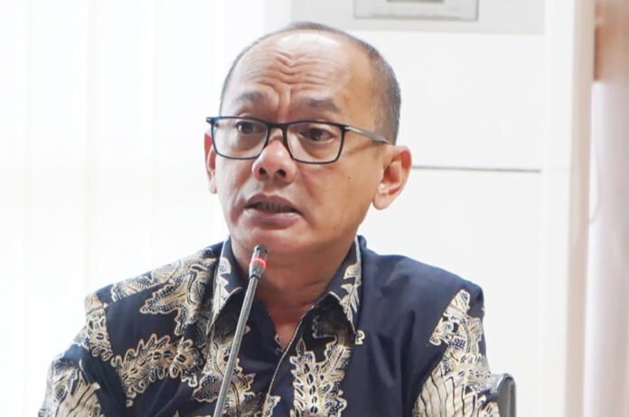 Anggota Komisi III DPRD Kota Bogor Eka Wardhana saat memberikan keterangan kepada wartawan (Dok. Humpro) Anggota Komisi III DPRD Kota Bogor Eka Wardhana saat memberikan keterangan kepada wartawan (Dok. Humpro)