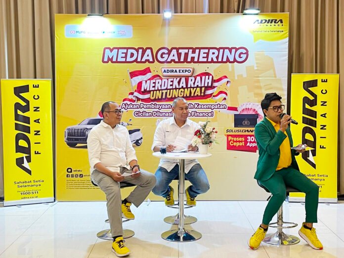 Adira Expo Bogor 2026 di Alun-Alun Kecamatan Leuwiliang, Kabupaten Bogor. (Dok. Adira Finance) Adira Expo Bogor 2026 di Alun-Alun Kecamatan Leuwiliang, Kabupaten Bogor. (Dok. Adira Finance)