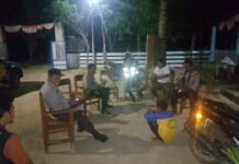 Pelemparan Gerbang Ponpes Al Wafa di Bima, 8 Pelajar Diamankan Polisi Polisi Menangani Pelemparan Gerbang Ponpes Al Wafa di Bima. Foto: Polsek Woha