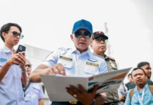 Cek 21 Titik Parkir di Mayor Oking, Jenal Mutaqin Temukan Potensi Kebocoran PAD Wakil Wali Kota Bogor Jenal Mutaqin melakukan inspeksi di Jalan Mayor Oking, Bogor. (Dok. Pemkot Bogor)