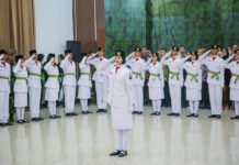 54 Capaska Kota Bogor Dikukuhkan, Dua Pasukan Disiapkan untuk Upacara HUT ke-81 RI 54 anggota Capaska Kota Bogor 2026 mengikuti prosesi pengukuhan sebelum bertugas pada upacara HUT ke-81 RI. Foto: Istimewa