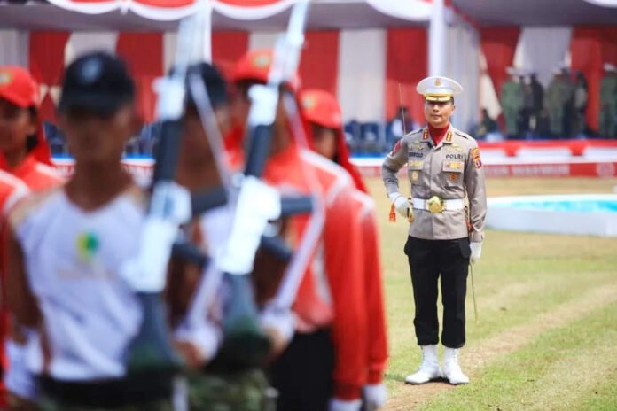 Kapolresta Balikpapan Kombes Pol Jerrold Hendra Yosef Kumontoy mengikuti proses seleksi calon Komandan Upacara HUT ke-81 RI di Istana. Foto: Polri