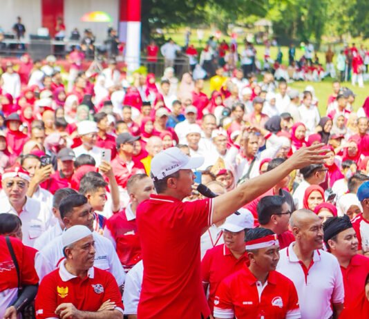 Ribuan Warga Masuk Istana Bogor, Jamuan Rakyat Jadi Bagian HUT ke-81 RI Jamuan Rakyat Istana Bogor HUT ke-81 RI. Foto: Pemkot Bogor