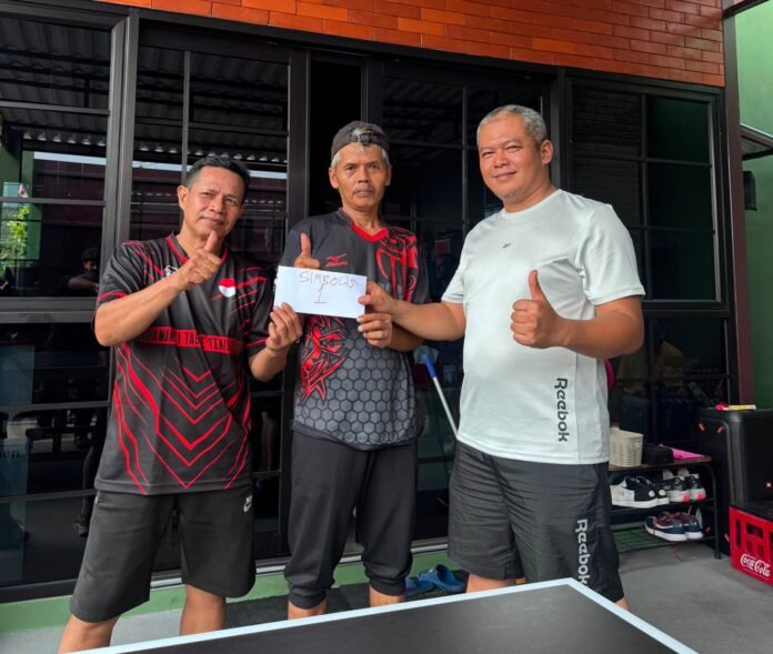 Owner BK Sports Center L12 Depok, Bang Kris, mendorong pengembangan olahraga pingpong sekaligus pembinaan bibit atlet melalui berbagai kegiatan dan turnamen. Foto: Harnas.id