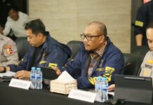 Judi Casino di Sukoharjo Dibongkar Bareskrim, 71 Orang Diamankan dan 30 Jadi Tersangka pengungkapan dugaan praktik perjudian di Sukoharjo oleh Bareskrim Polri. Foto: Polri