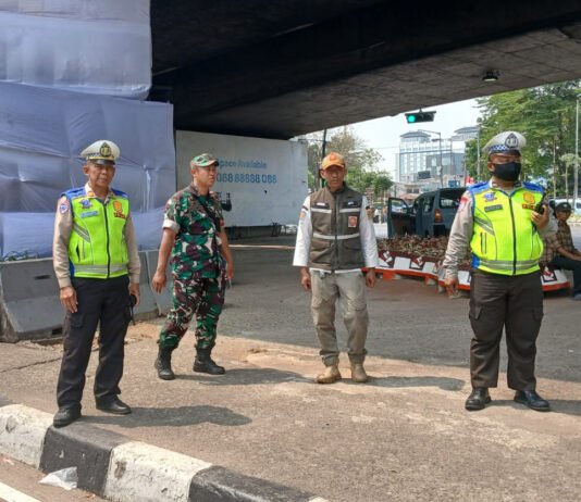 Pasca Demo 27 Agustus, Polri Sebut Situasi Nasional Kondusif dan Pelayanan Tetap Berjalan Karopenmas Divhumas Polri Brigjen Pol. Trunoyudo Wisnu Andiko