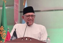 Gus Kikin Terpilih Jadi Ketum PBNU 2026-2031, Raih 472 Suara di Penjaringan KH Abdul Hakim Mahfudz atau Gus Kikin terpilih sebagai Ketua Umum PBNU periode 2026-2031 dalam Muktamar Ke-35 NU di Jombang. Foto: Istimewa