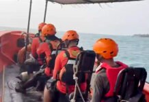 Kapal Bawa Lima Jurnalis Hilang Kontak di Selat Sunda Saat Liputan Anak Krakatau Foto: Dok. Basarnas