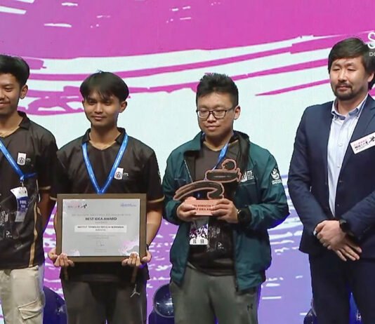 Tim Robot ITS Bawa Pulang Dua Penghargaan dari ABU Robocon 2026 Hong Kong Tim Richie Robocon ITS sukses meraih Best Idea Award dan ROHM Award dalam ABU Robocon 2026 di Hong Kong. Foto: Humas iTS