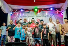Jenal Mutaqin Minta Warga Kencana Tak Cuma Jadi Penonton, Masalah Kota Bogor Harus Dikerjakan Bersama Wakil Wali Kota Bogor Jenal Mutaqin Menghadiri Malam Puncak HUT Kemerdekaan RI di Kelurahan Kencana. Foto: Pemkot Bogor