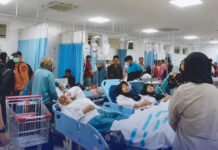 Lebih dari 500 Santri Sidoarjo Keracunan MBG, BGN Ungkap Masalah Distribusi Lebih dari 4 Jam Ratusan Santri Sidoarjo Terdampak Dugaan Keracunan MBG. Foto: Istimewa