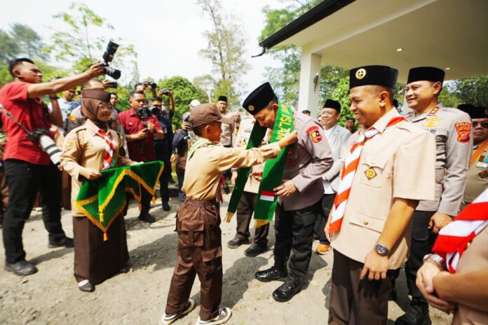 Kapolri Listyo Sigit Prabowo saat menghadiri Apel Kebangsaan Kemah Nasional Pramuka PUI 2026 di Sukabumi, Kamis (3/9/2026). Foto: Polri