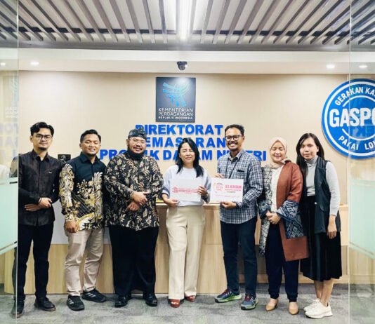 Syarikah Makan al Na’im Temui Kemendag, Bidik Akses Pasar Arab Saudi untuk UMKM RI Syarikah Makan al Na’im Menjajaki Kerja Sama dengan Kementerian Perdagangan RI. Foto: Harnas.id