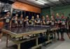 PTM Seven Spin Tampil di Sasak Cup IV, Harnas.id dan Dunia Usaha Dorong Pembinaan Atlet Tenis Meja Tim PTM Seven Spin Depok mengenakan jersey berlogo Harnas.id saat mengikuti Sasak The Challenger 2026 – Sasak Cup IV di Sasak Table Tennis Center, Kalimulya, Depok. Foto: Harnas.id