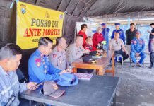Polresta Sumenep Buka Tiga Posko untuk Dukung Pencarian KM Virgo Transport 8 Petugas Polresta Sumenep menyiagakan posko terpadu untuk mendukung pencarian KM Virgo Transport 8 di wilayah perairan Masalembu. Foto: Harnas.id