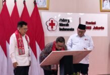 JK dan Pramono Resmikan Gedung Baru PMI DKI, Layani 1.200 Kantong Darah per Hari Ketua Umum PMI Jusuf Kalla bersama Gubernur DKI Jakarta Pramono Anung saat peresmian gedung baru PMI DKI Jakarta di Jalan Kramat Raya, Jakarta Pusat, Kamis (17/9/2026). Foto: harnas.id
