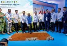 PSEL Bogor Raya 1 Digadang Jadi Contoh Nasional, 1.500 Ton Sampah Sehari Bakal Diolah Wamendagri Bima Arya Sugiarto bersama sejumlah pejabat menghadiri peletakan batu pertama pembangunan PSEL Bogor Raya 1 di kawasan Galuga, Kabupaten Bogor, Kamis (17/9/2026). Foto: Harnas.id