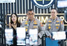 Kasus KM Virgo Transport 8 Dilimpahkan ke Mabes Polri, 69 Orang Masih Dicari Kadivhumas Polri Irjen Pol. Johnny Eddizon Isir.