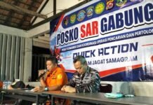 Pencarian 5 Jurnalis dan 3 Kru Kapal di Anak Krakatau Resmi Dihentikan Tim SAR gabungan melakukan pencarian terhadap lima jurnalis dan tiga kru kapal yang hilang di sekitar Gunung Anak Krakatau, Selat Sunda. Operasi pencarian resmi dihentikan setelah berlangsung 10 hari dan diperpanjang tiga hari, namun pemantauan tetap dilakukan. Foto: Istimewa