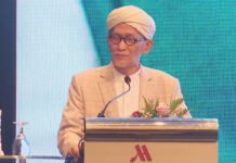 Muktamar ke-35 NU Tetapkan KH Miftachul Akhyar Kembali Jadi Rais Aam PBNU 2026-2031 KH Miftachul Akhyar ditetapkan sebagai Rais Aam PBNU masa khidmat 2026-2031 dalam Muktamar ke-35 NU. (Dok/PBNU)
