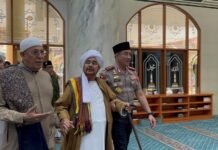 Kapolri Silaturahmi dengan Habib Umar bin Hafidz, Perkuat Sinergi Ulama dan Polri