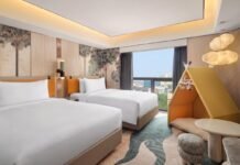 Sari Pacific Jakarta Perbarui Kamar dan Fasilitas, Hadirkan Sari Premium hingga Gym Baru Sari Pacific Jakarta menghadirkan tipe kamar Sari Premium dan Grand Sari Premium serta fasilitas gym dan spa baru sebagai bagian dari proses restorasi hotel. Foto: Harnas.id